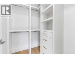 2009 28 Avenue SW - photo 33