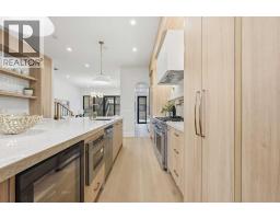 2009 28 Avenue SW - photo 13