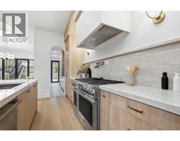 2009 28 Avenue SW - photo 14