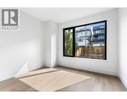 2009 28 Avenue SW - photo 32