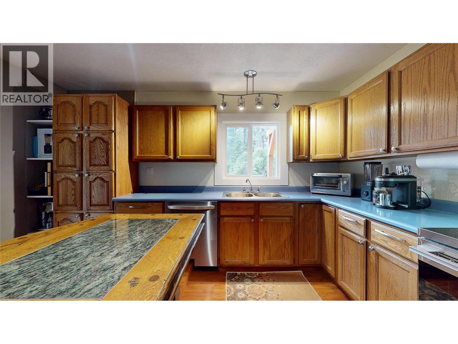 4030 KETTLE VALLEY Road S - Image 15