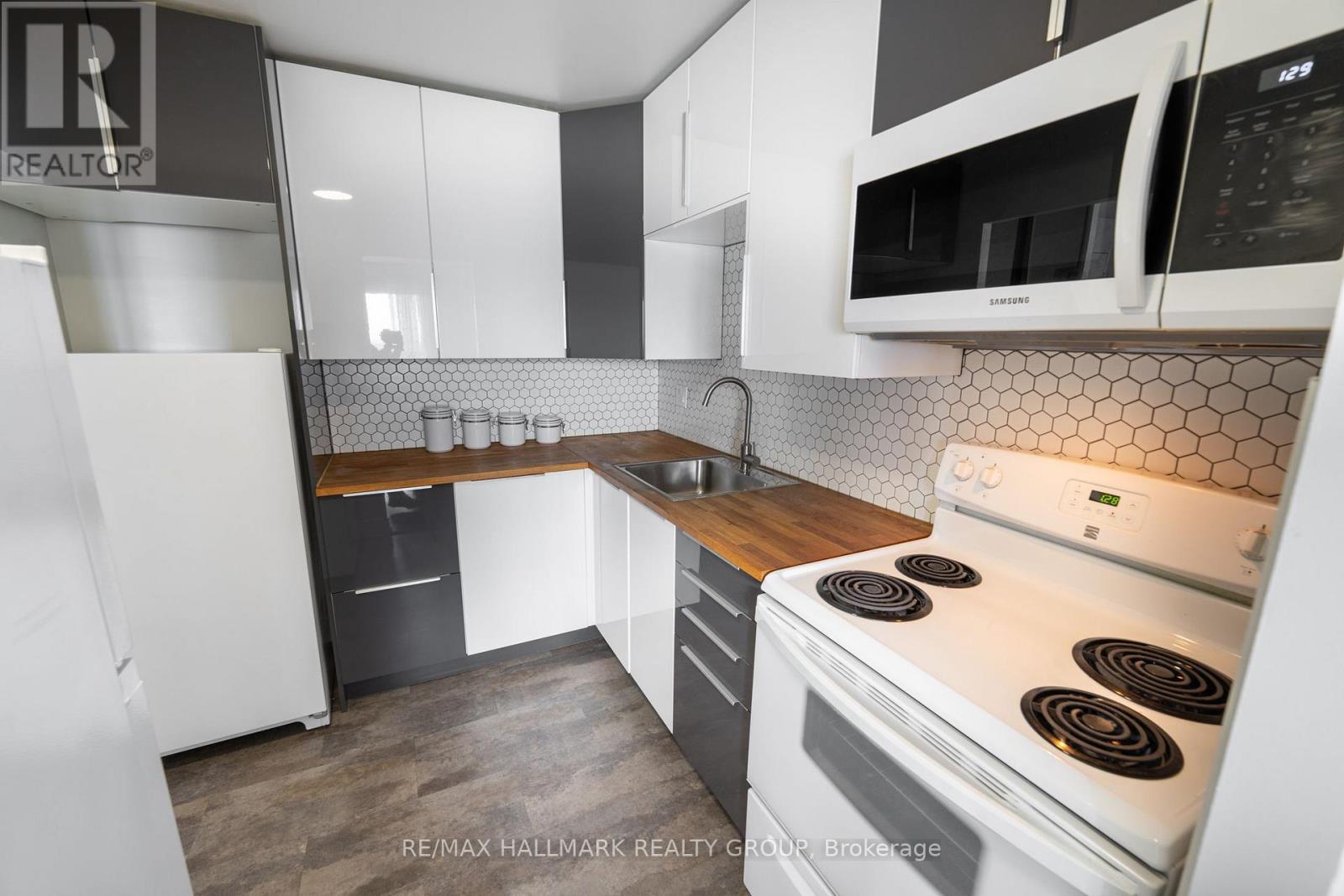2 Bed, 1 Bath House for Sale in Ottawa – 906 – 20 CHESTERTON DRIVE, Ottawa – MLS# X13667250 - Image 10