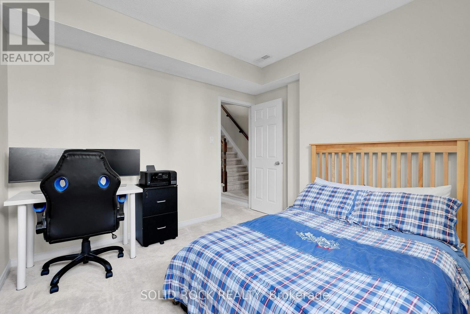 2 Bed, 2 Bath House for Sale in Ottawa – 645 REARDON PRIVATE, Ottawa – MLS# X13667442 - Image 24