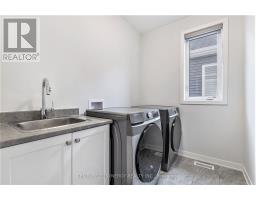 309 Crossway Terrace, Ottawa, ON K2S3A8 Photo 18