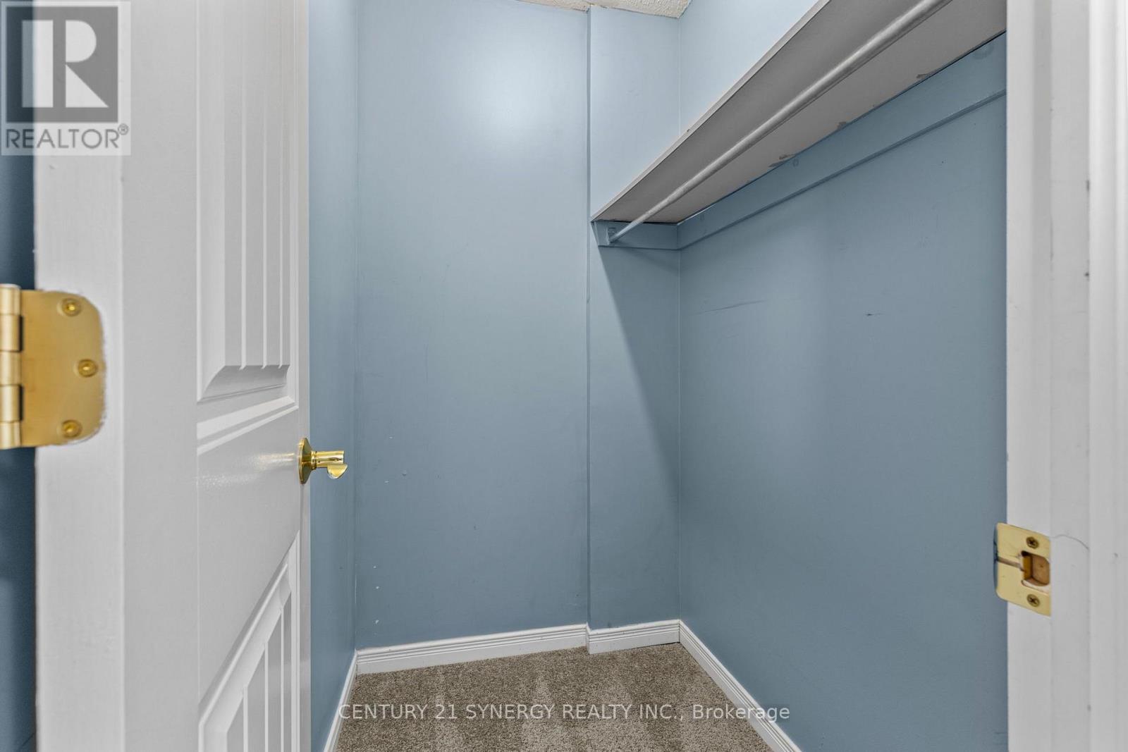 1449 LAURIN CRESCENT - 29