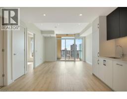 741 King Street W Unit# 1806, Kitchener, ON N2G0E9 Photo 9