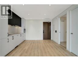 741 King Street W Unit# 1806, Kitchener, ON N2G0E9 Photo 12