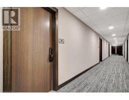 741 King Street W Unit# 1806, Kitchener, ON N2G0E9 Photo 8