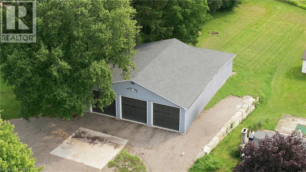 146 LYNDEN Road - 46