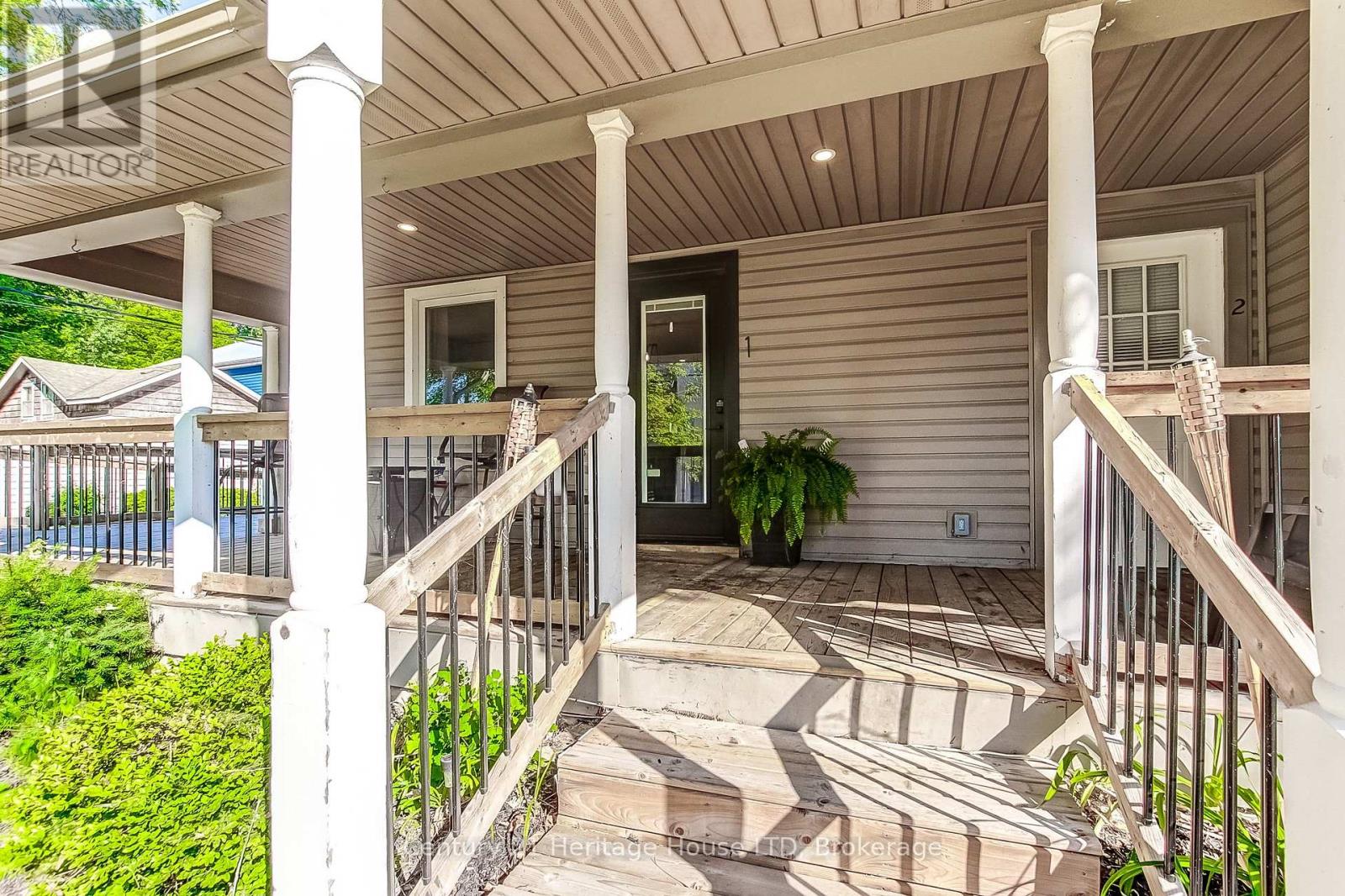 3820 TERRACE LANE - Image 3