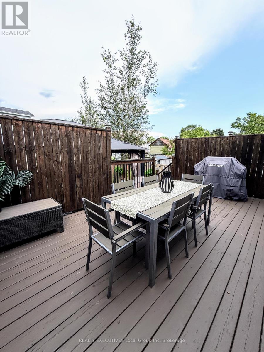 31 MCGIBBON STREET - Image 35