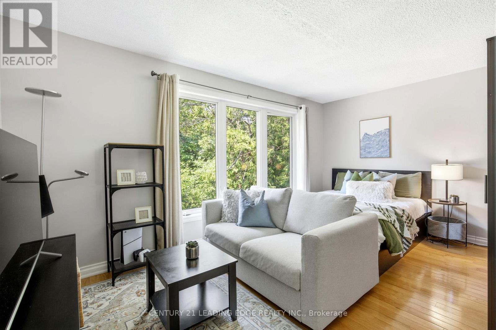 128 MARICA AVENUE - 28