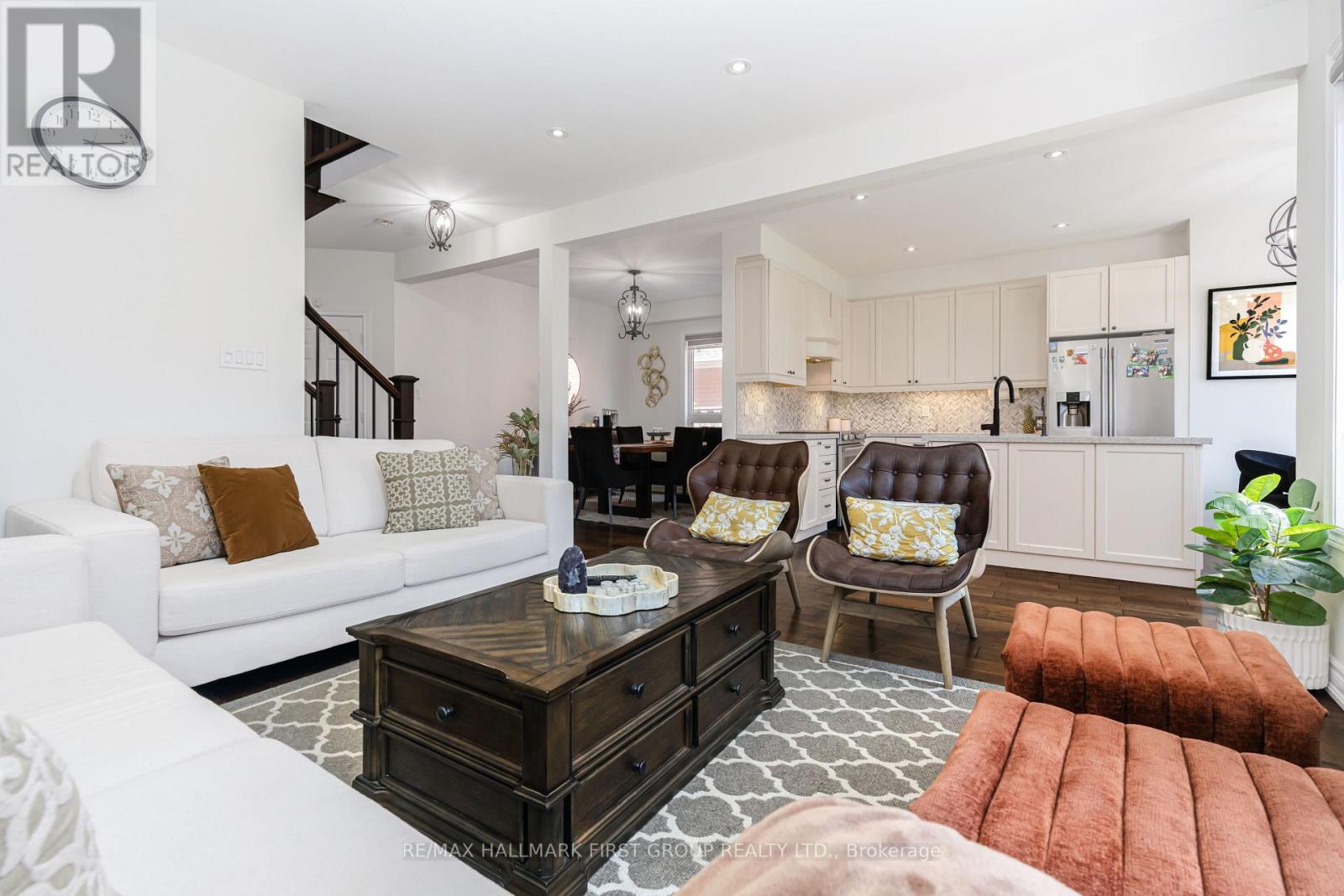 15 HESHAM DRIVE - 11