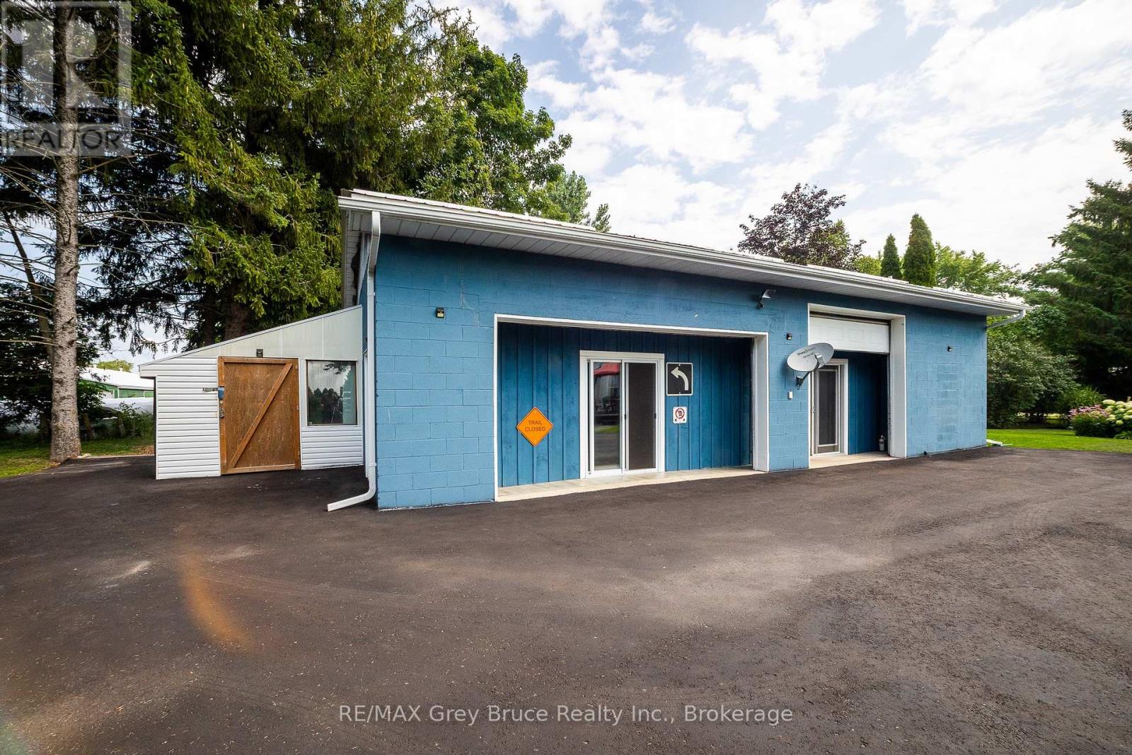 21571 GREY RD 16 ROAD E - Image 25