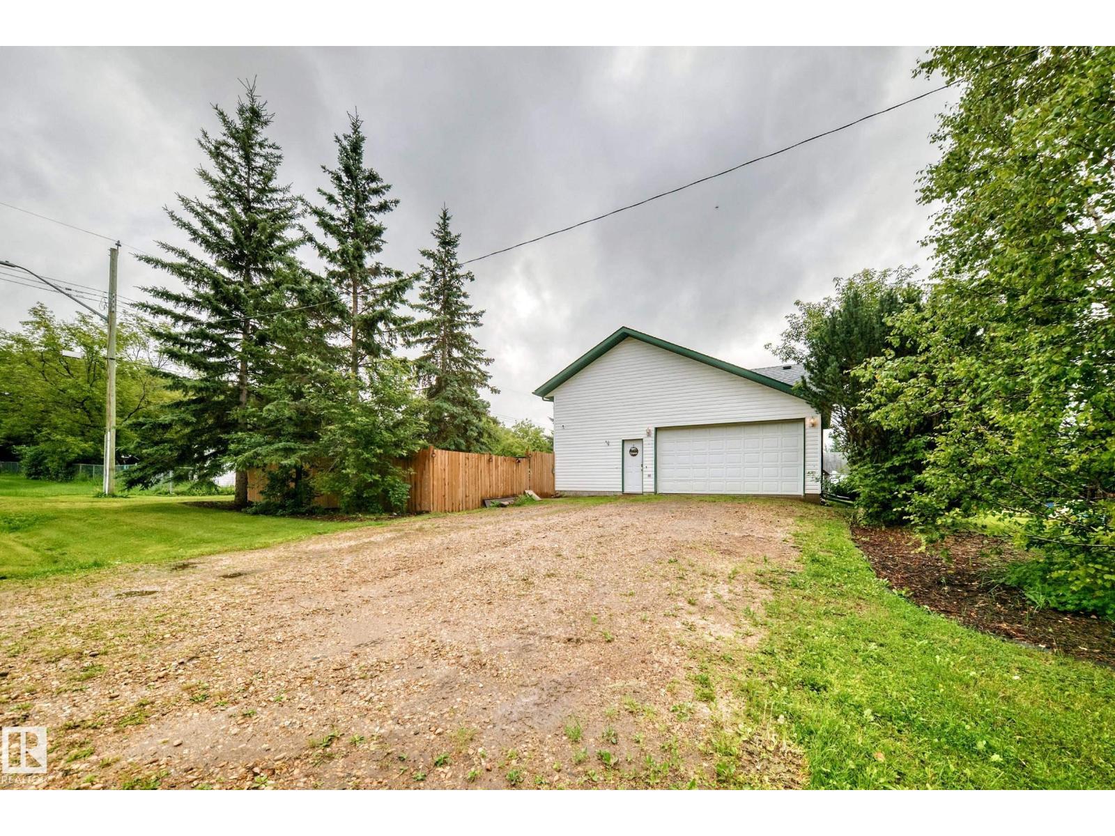 4809 51 Street - Photo 49