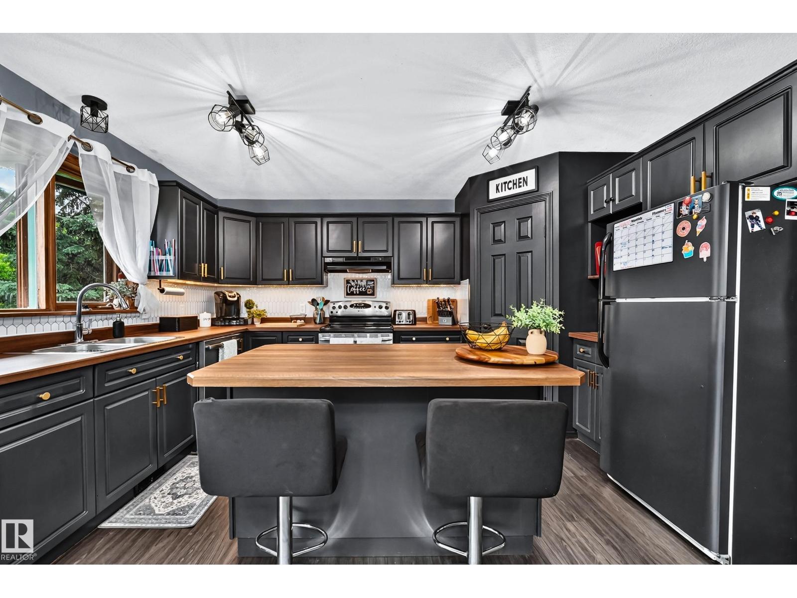 4809 51 Street - Photo 5