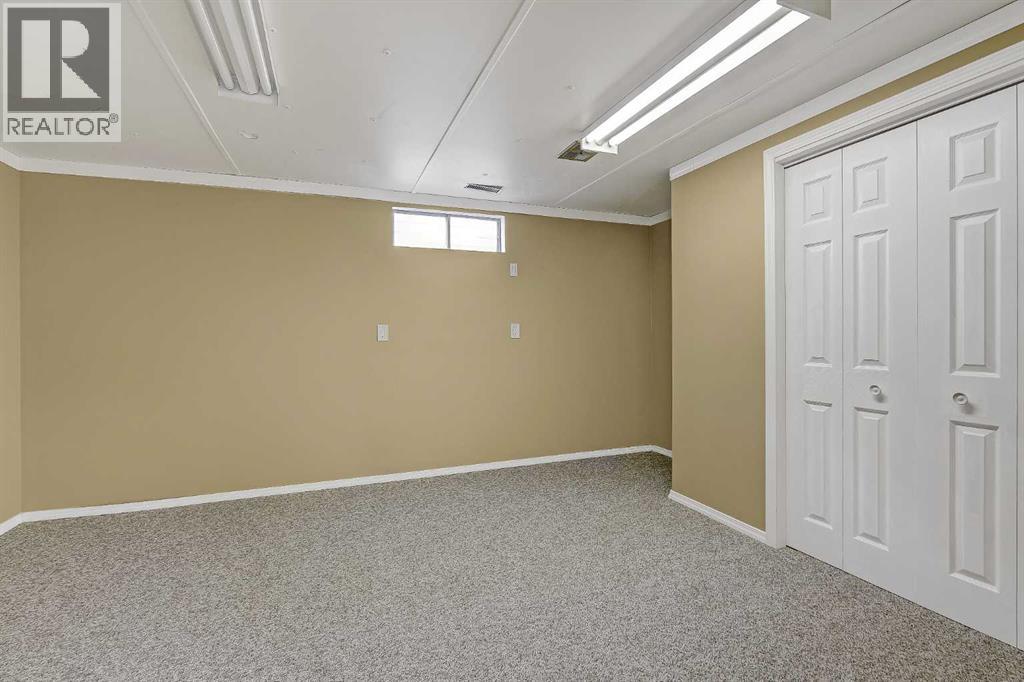 6625 Poplar Drive - Photo 31