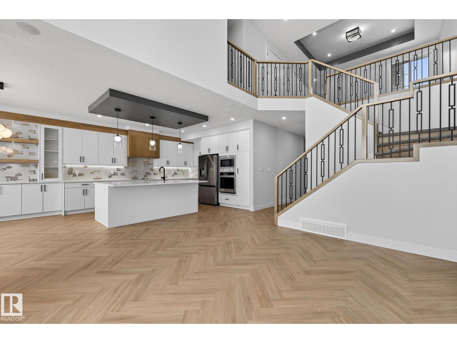 2316 63 AV NE - 14