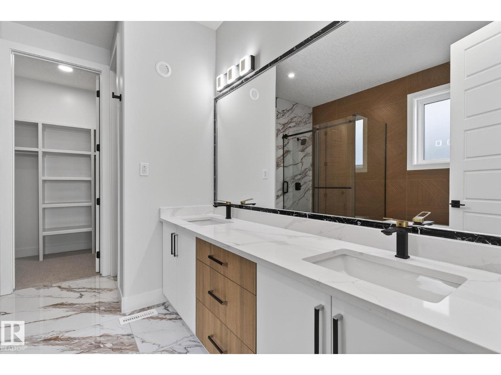 2316 63 AV NE - Image 30