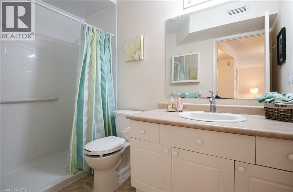 #508 20 ST GEORGE Street - Image 25