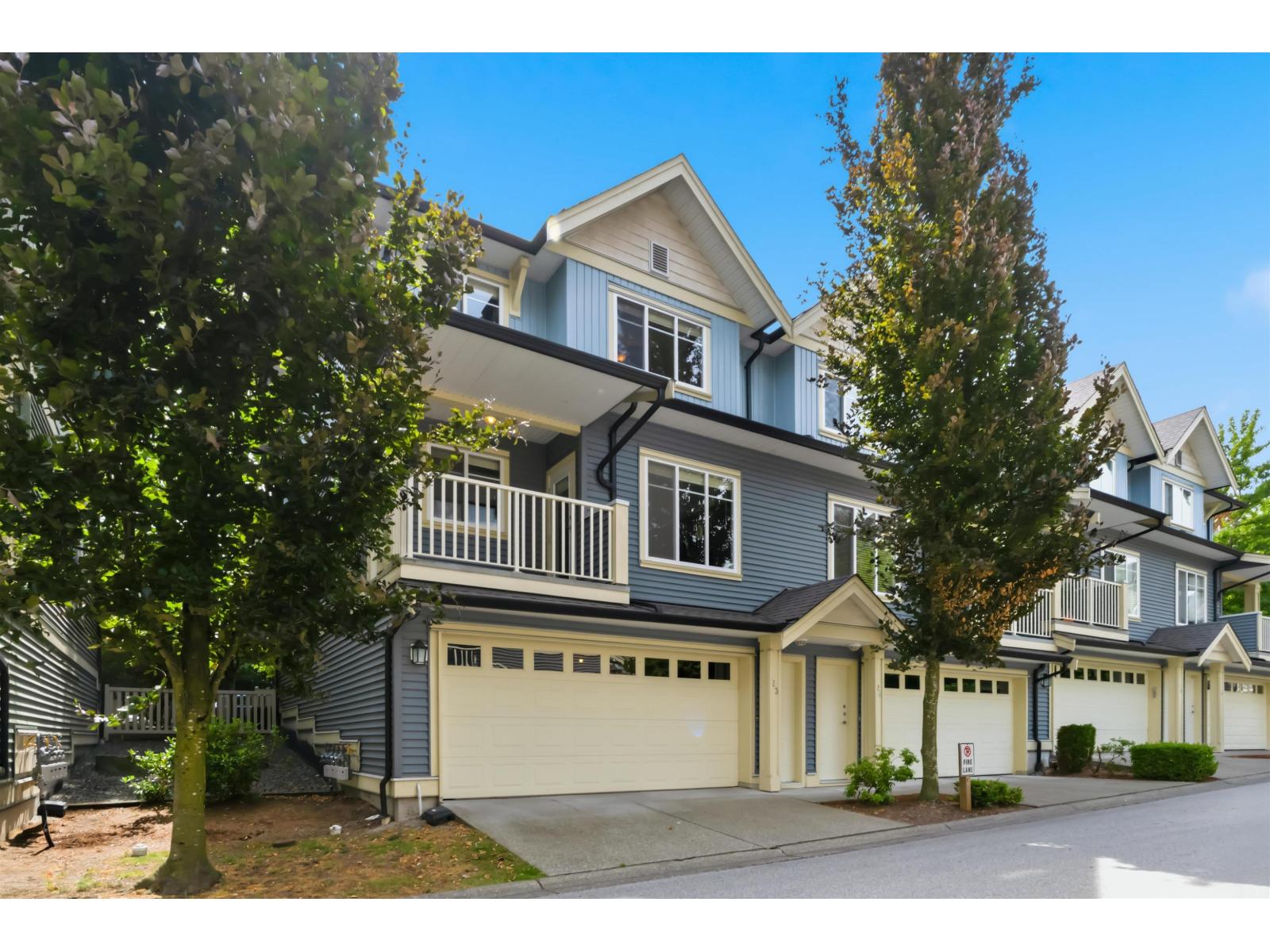 3 Bed, 3 Bath House for Sale in Surrey – 23 6575 192 STREET, Surrey – MLS# R3155045