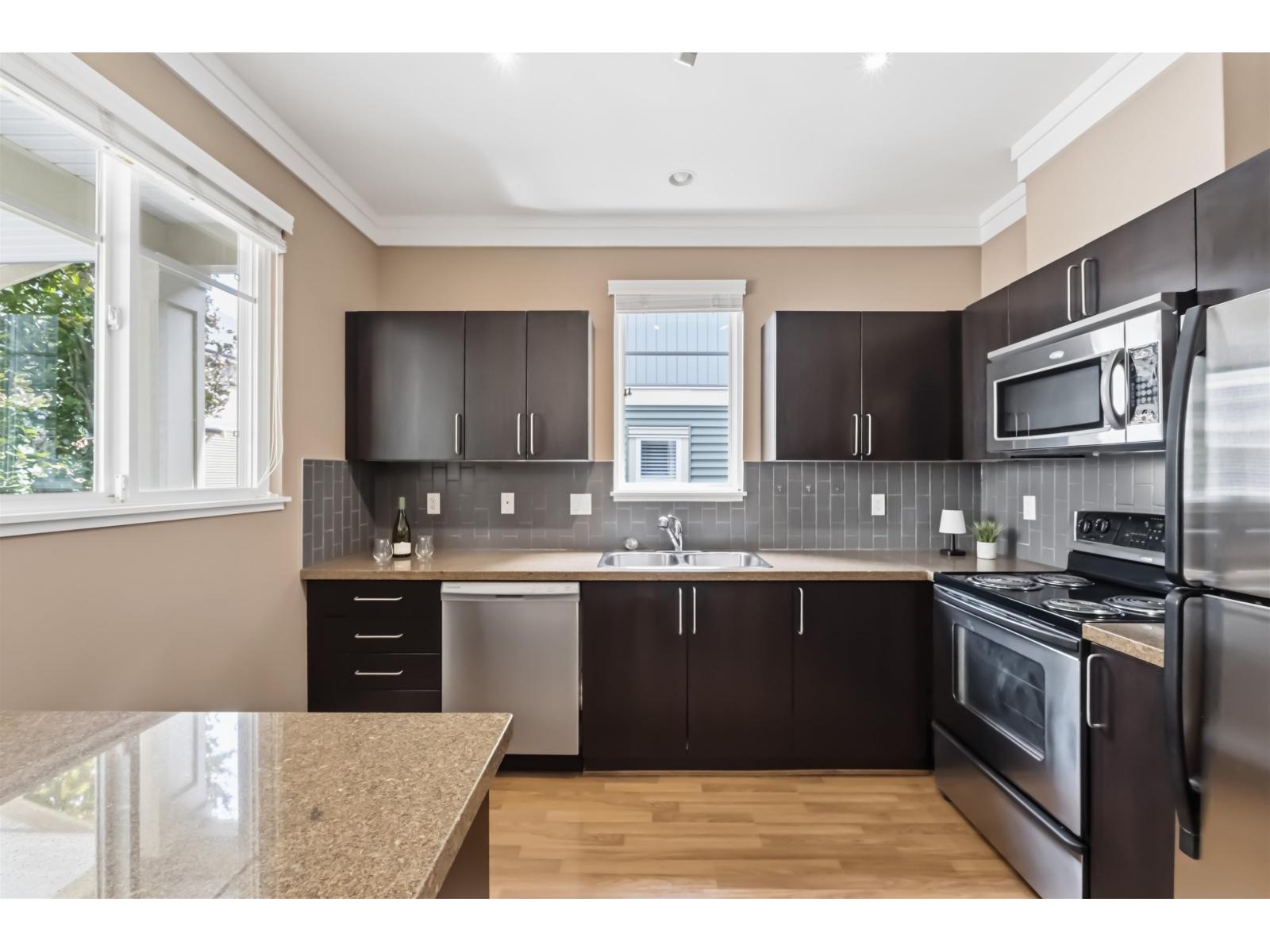 3 Bed, 3 Bath House for Sale in Surrey – 23 6575 192 STREET, Surrey – MLS# R3155045 - Image 8