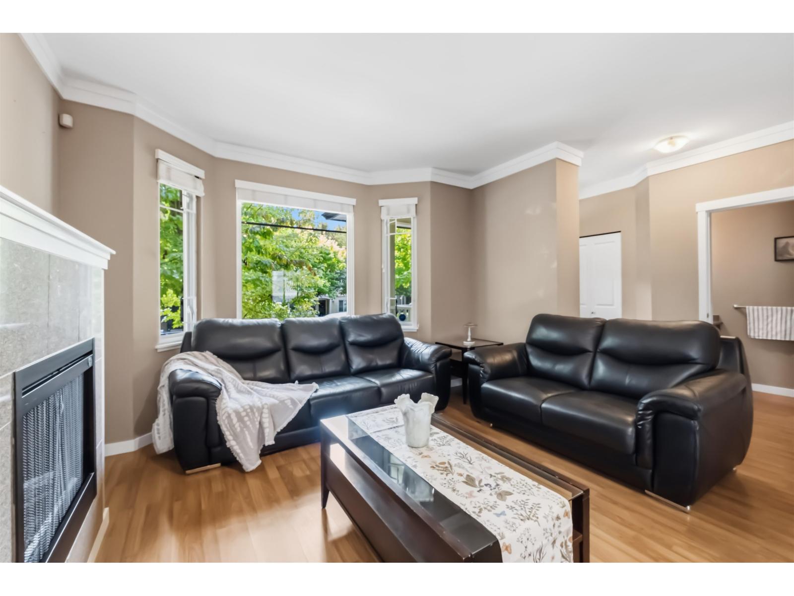 3 Bed, 3 Bath House for Sale in Surrey – 23 6575 192 STREET, Surrey – MLS# R3155045 - Image 5