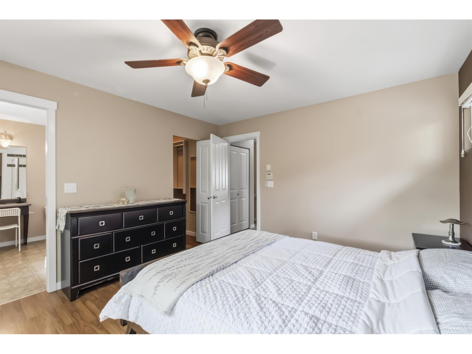3 Bed, 3 Bath House for Sale in Surrey – 23 6575 192 STREET, Surrey – MLS# R3155045 - Image 21
