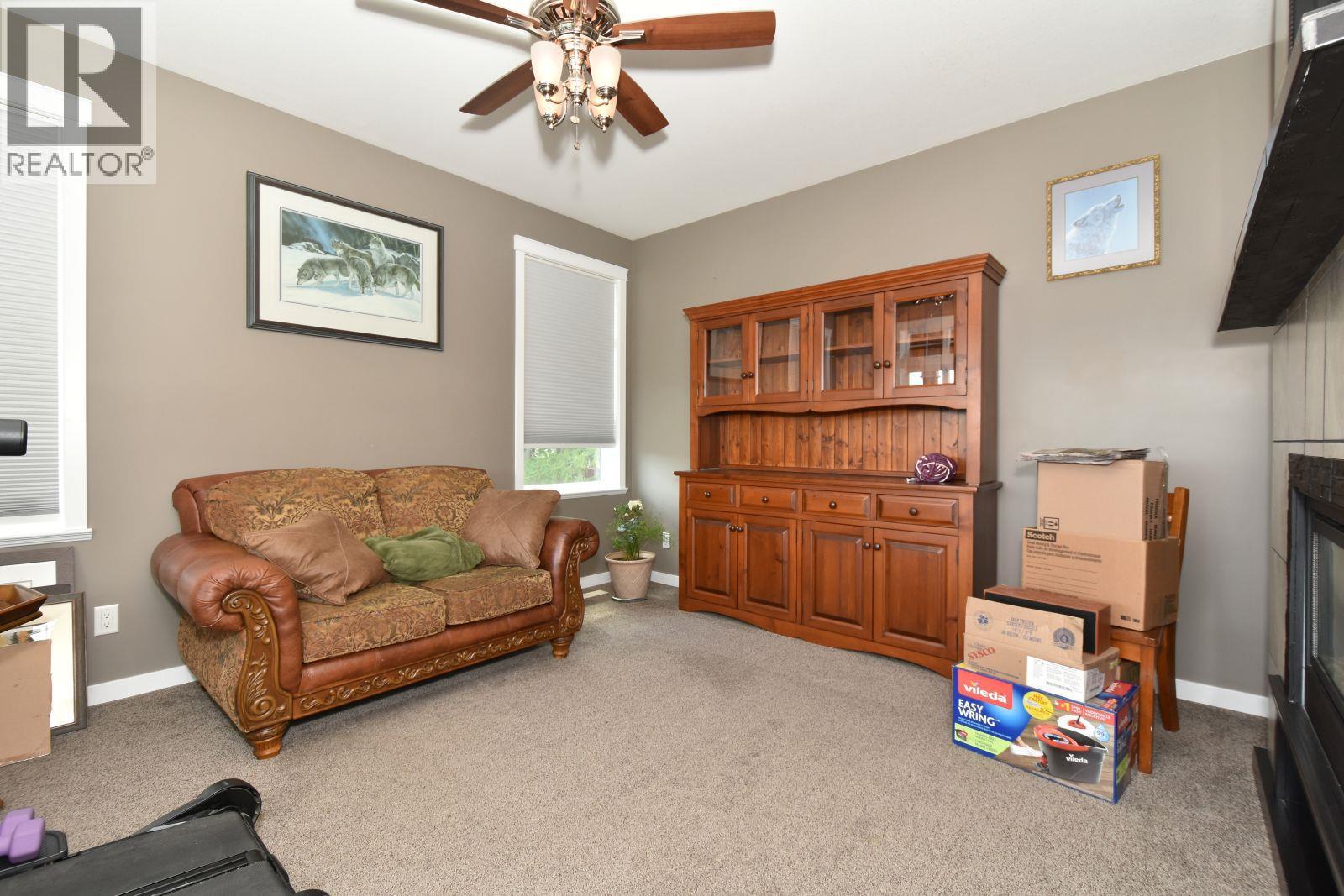 2127 Pleasant Dale Road W, Blind Bay