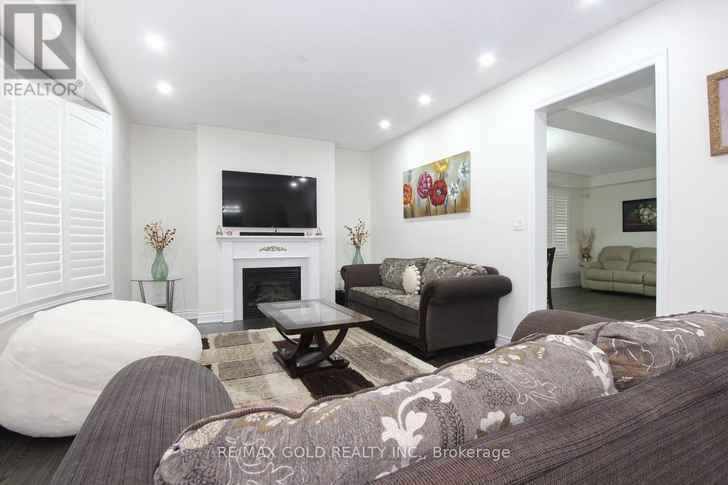 52 BEAR RUN ROAD - 14