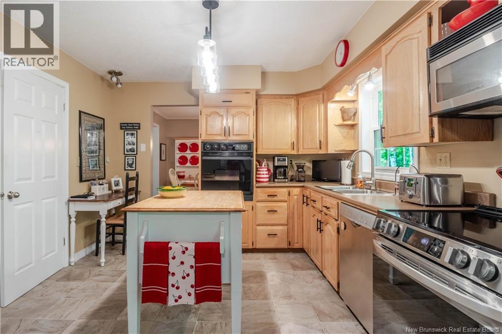 84 Tudor Avenue - 13
