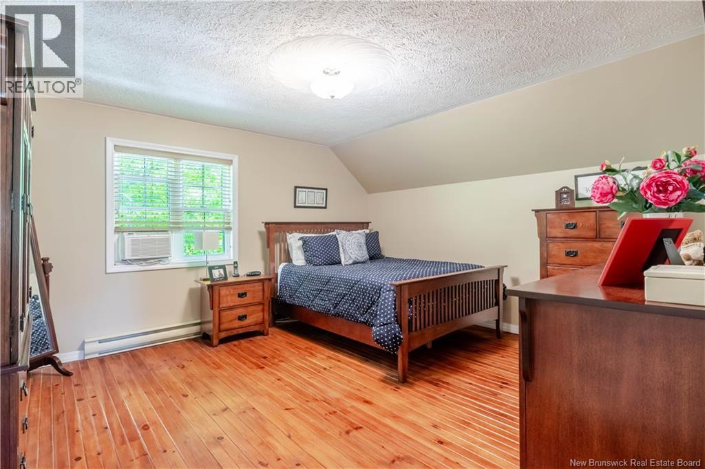 84 Tudor Avenue - 31