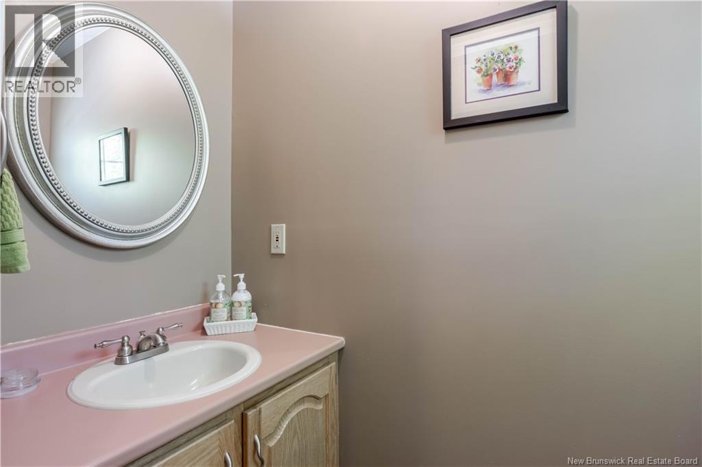 84 Tudor Avenue - 29
