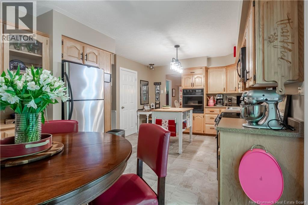 84 Tudor Avenue - 16