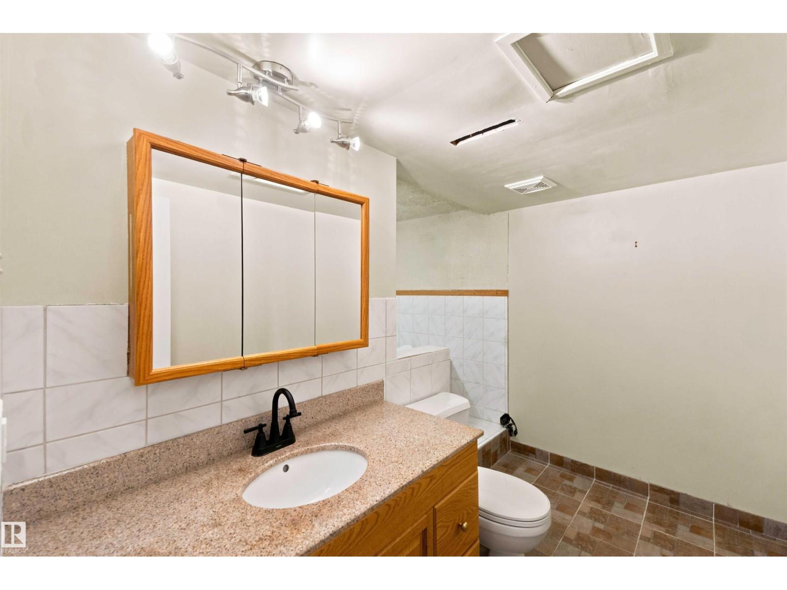4414 53A AV - Image 53