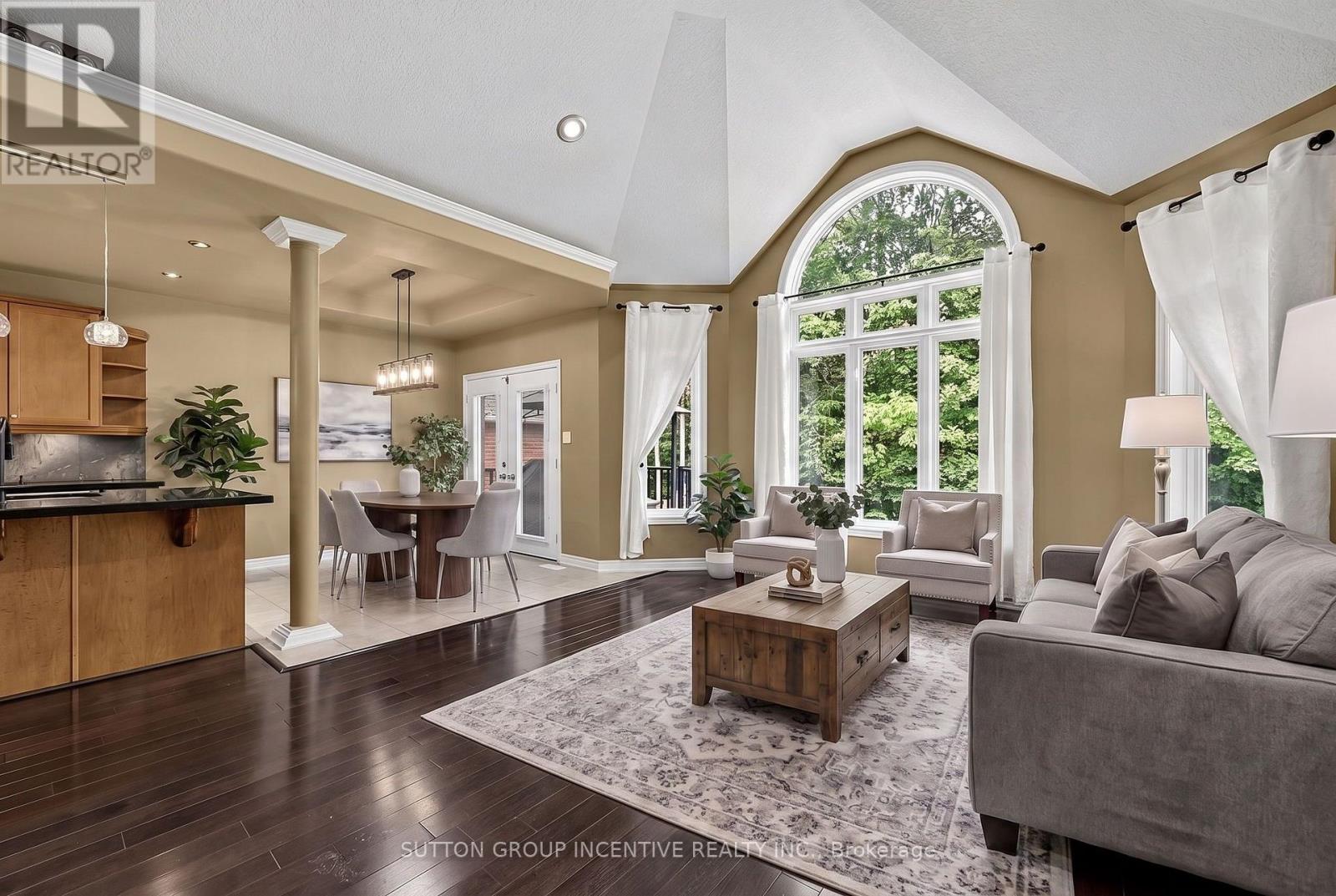 102 CUMMING DRIVE - Image 19