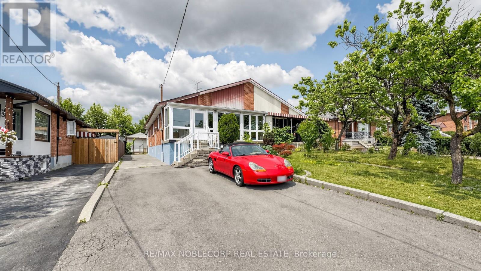 95 SNOWOOD COURT - 44