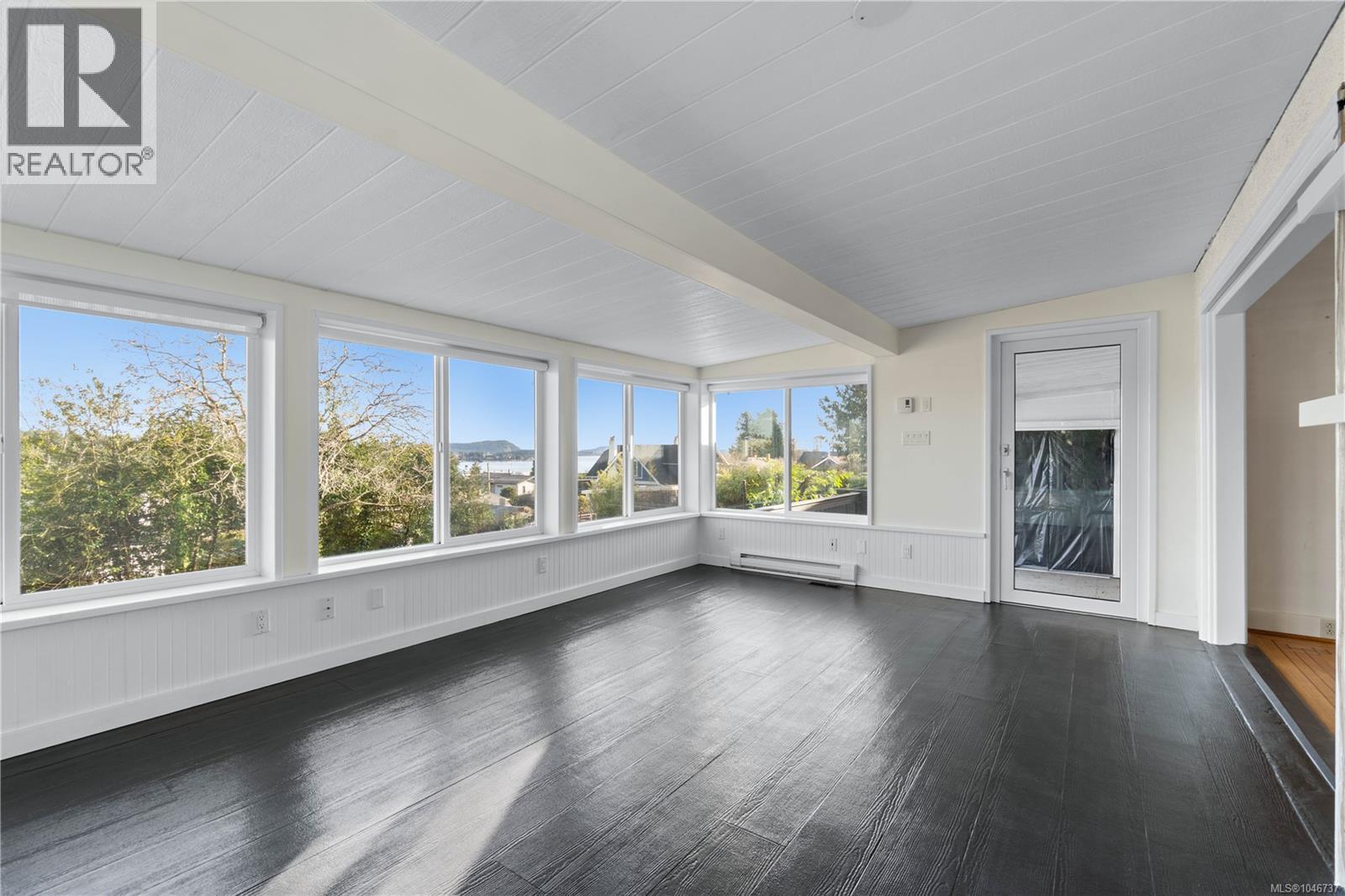 736 Terminal Ave N - Image 6