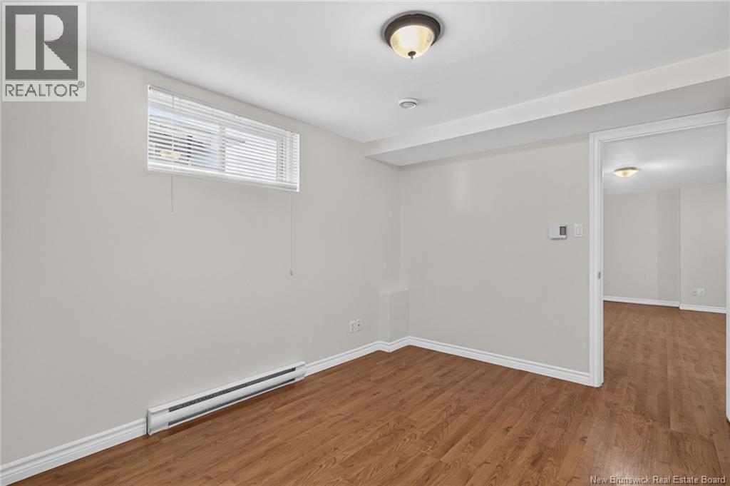 302 Lonsdale Drive - 30