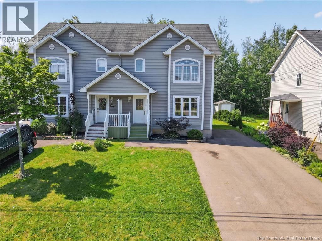 302 Lonsdale Drive - Image 42