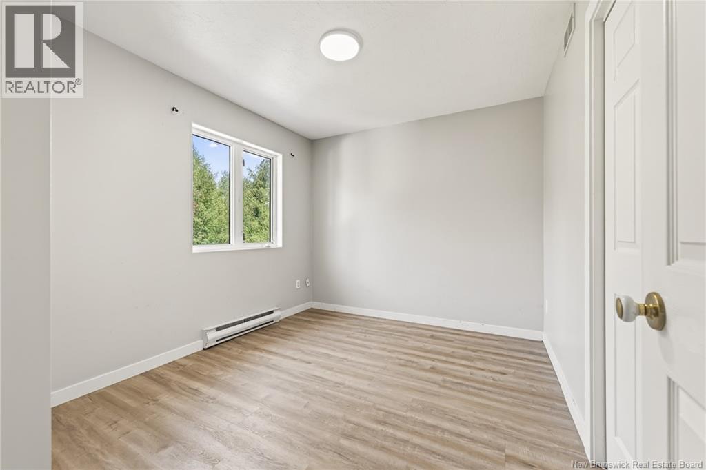 114 Palisade - Image 23