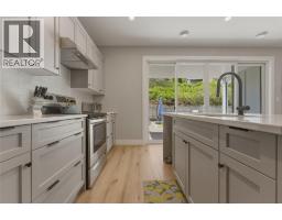Mud room - 30 Preston West Drive, Enderby, BC V4Y4C5 Photo 8