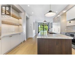 2011 28 Avenue SW - photo 12
