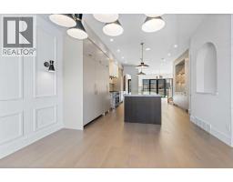 2011 28 Avenue SW - photo 7
