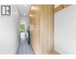 2011 28 Avenue SW - photo 17