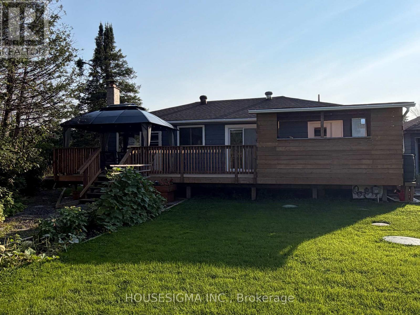 16 MAZEPA PLACE - Image 21