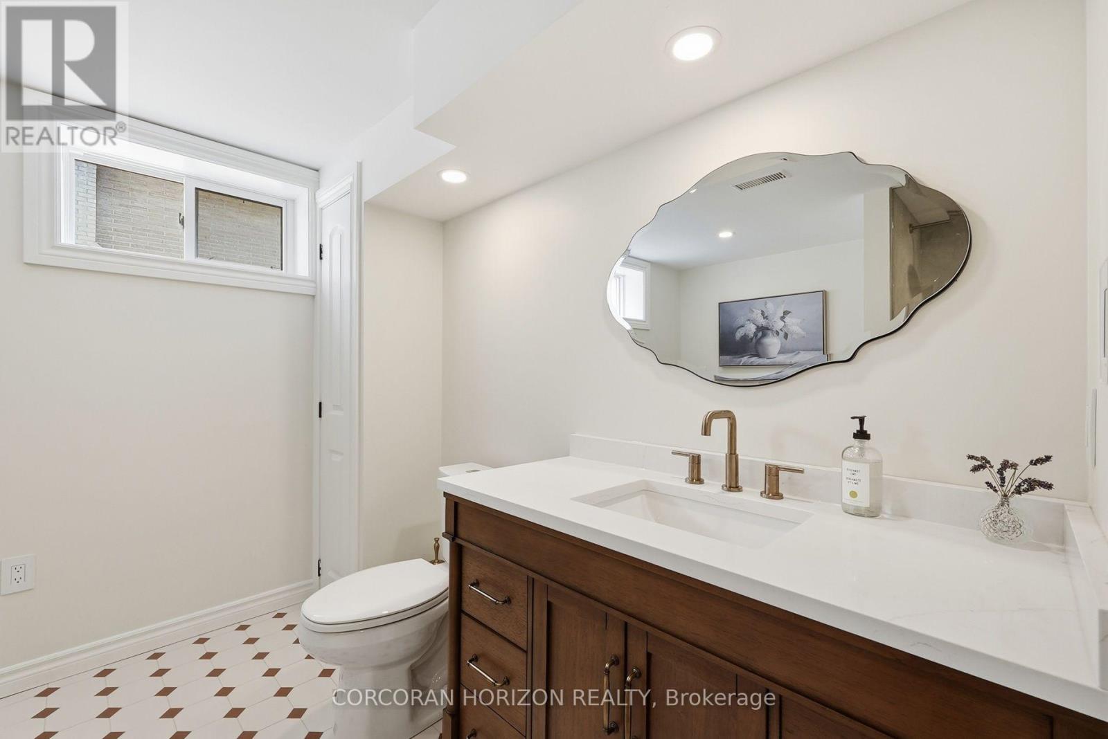 491 ST GEORGE STREET E - Image 27