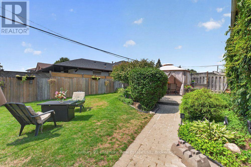 333 JEFFCOAT DRIVE - Image 42
