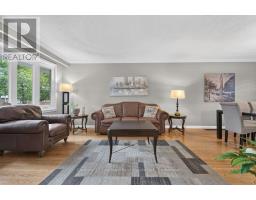 Primary Bedroom - 333 Jeffcoat Drive, Toronto, ON M9W3E4 Photo 6