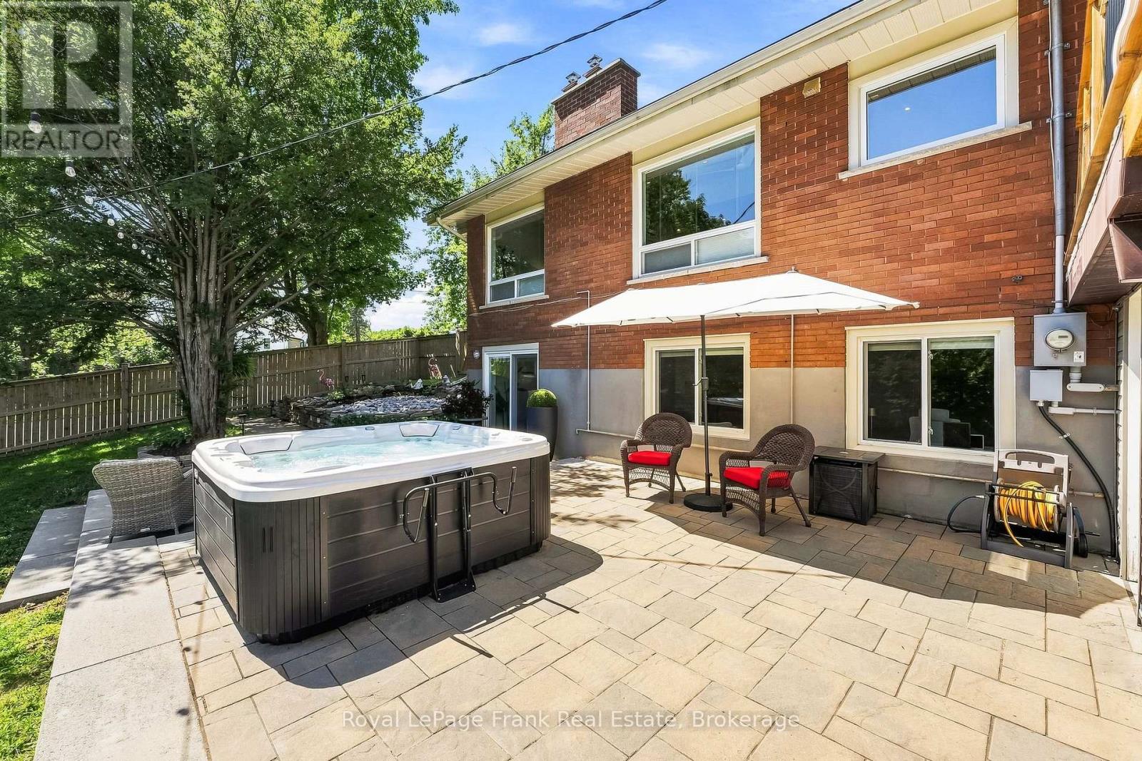 2 CRESTWOOD AVENUE - Image 35